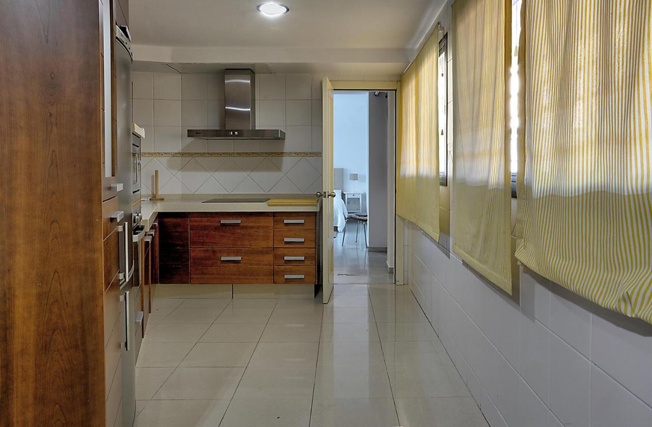 San Bernardo Family Apartment Sevilla Exteriör bild