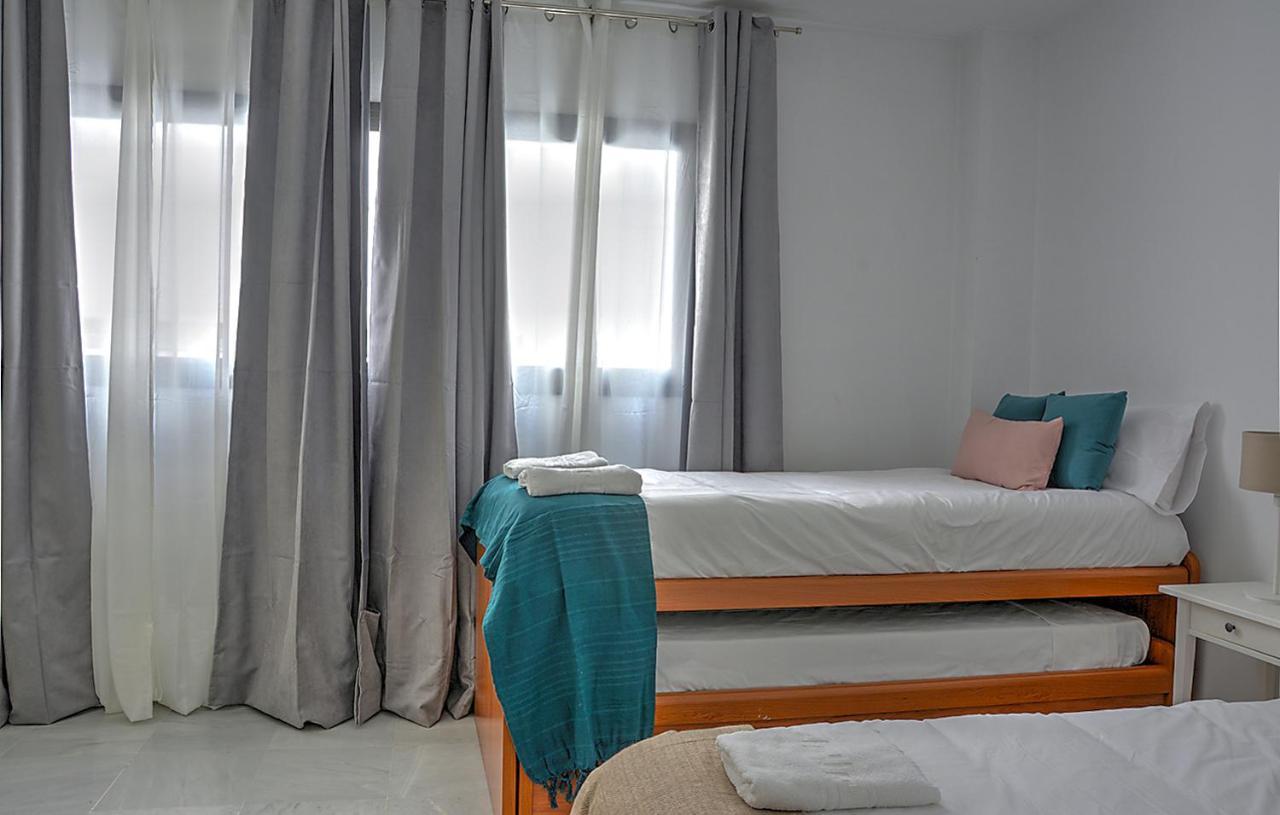 San Bernardo Family Apartment Sevilla Exteriör bild