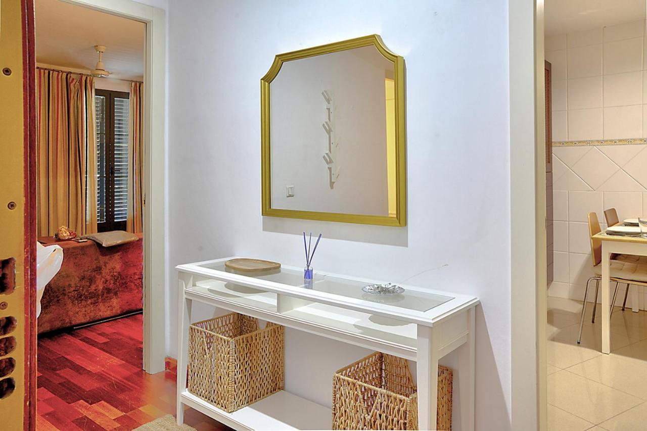 San Bernardo Family Apartment Sevilla Exteriör bild