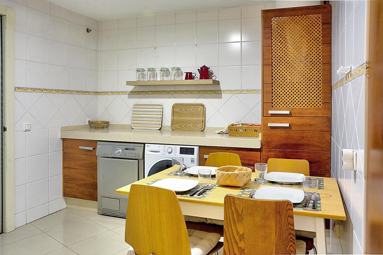San Bernardo Family Apartment Sevilla Exteriör bild