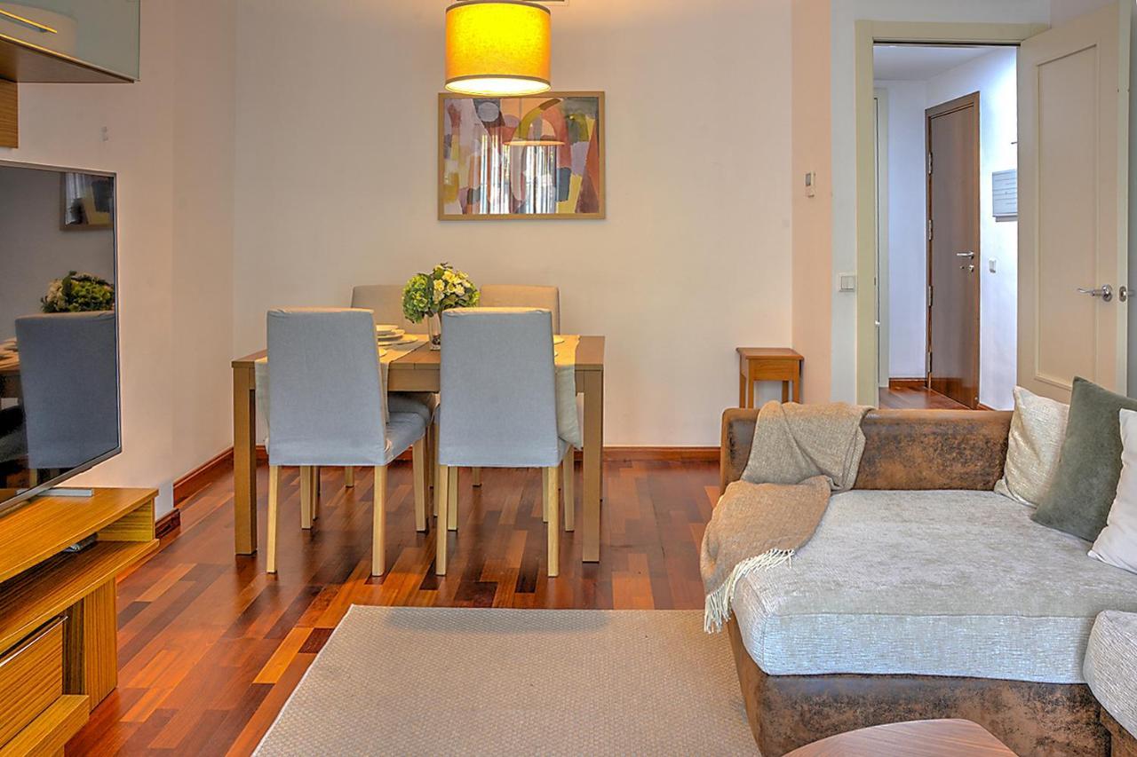 San Bernardo Family Apartment Sevilla Exteriör bild